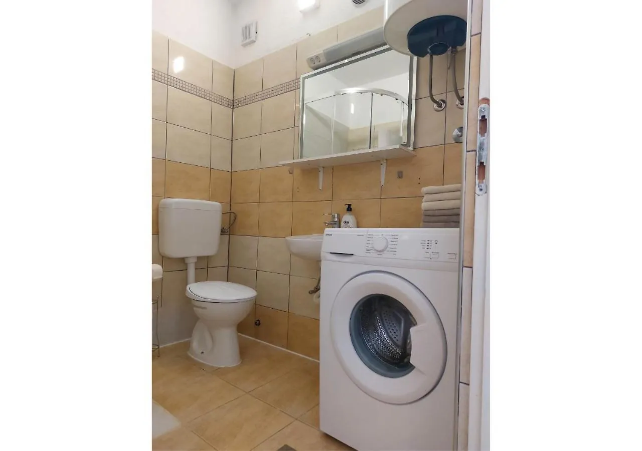 Apartman Dobric פאז'אנה